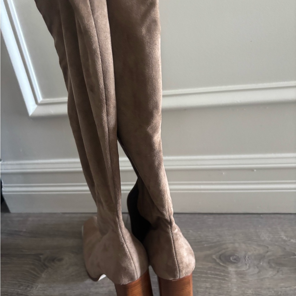 Steve Madden suede brown knee 4 in Heeled Boots - Picture 2 of 3